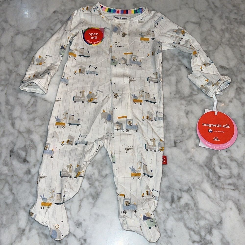 NWT MAGNETIC ME MODAL FOOTIE